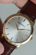 爱彼/Audemars Piguet JULES AUDEMARS 15180OR.OO.A088CR.01 自动机械 18k玫瑰金 41毫米 专柜价218000 完美品单表