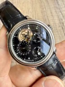 Blancpain 宝珀巨匠系列2625-超级复杂（万年历+陀飞轮+8日链）功能，圣伯纳狗头印记，蓝宝石表镜，锁底锁把防水设计，陀飞轮、万年历、8日链、日历、月份、星期、能量显示，夜光凌利，透底，K金人手镂空雕花自动陀，38mm表径，公价1327000港币