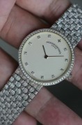 VC 江诗丹顿 Vacheron Constantin 31693/206G-8738 整表18K白金  圣博纳狗头印记 编织带佩戴很舒适 原镶钻石 32mm表径 全长195mm 可拆卸表节调节长度  整表77克 查码图看最后一张 官方定价332000 现在好价出