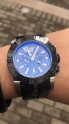 ROGER DUBUIS 罗杰杜彼 300米防水 潜水表 陶瓷圈 珍珠砣自动机械计时码表 复杂程度不亚于陀飞轮 双日内瓦印记 巧妙的机芯结构设计 层峦叠嶂