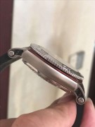 罗杰杜彼  K10潜水表  300米防水  自动机械  43mm表径是最完美的尺寸   碳纤维表盘  钛金属&钢表壳  18K金摆坨 
