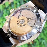 江诗丹顿纵横四海系列7900V/110A-B334腕表，成色99近新  自动机械机芯背透，有盒子保卡