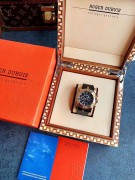Roger Dubuis 罗杰杜彼Roger Dubuis 罗杰杜彼  限量28个 整表克重250多克   现货一只