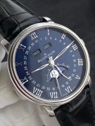 Blancpain宝珀于1735年诞生  6654是宝珀热卖款 18k白金表壳，深蓝表盘，全套附件