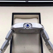卡地亚坦克系列大号 型号W5310008  自动机械  精钢材质  47×36mm表径