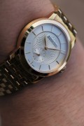 ¥95000 库存品全套附件 爱彼Jules Audemars系列77250.OR.ZZ.1270OR.01 手动机械表 33mm表径 透底  腕周170  公价275000  现在好价出