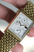 万国 18K黄金 自动机械表 万年历功能 表径40X22mm 腕周20厘米左右 可拆卸表节 表链也能从表耳拆卸 整表120克左右 收来是原始品 刚做完机芯外观保养