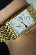 万国 18K黄金 自动机械表 万年历功能 表径40X22mm 腕周20厘米左右 可拆卸表节 表链也能从表耳拆卸 整表120克左右 收来是原始品 刚做完机芯外观保养