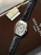 公价370700百达翡丽GONDOLO系列 型号5098P-001 手动机械 32x42mm表径950铂金材质 21年全套 未使用品 带徐老师证书
