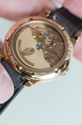 充新收藏品全套附件 F.P.JOURNE FPJ 儒纳 Octa系列269-AL 40mm口径 18k玫瑰金表壳材质 日历显示 120小时动力储备显示 透底自动机械玫瑰金机芯 2013年后入大全套 原始品充新成色 现货好价