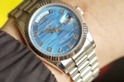 22年全套 ROLEX 劳力士DD 118239 水波纹蓝面 整表18K白金 36mm表径 整表重181克 自动机械 原始品99新 客户专柜购买 22年全套附件带发票 一手佩戴 原始品98新 这个盘面实物很好看