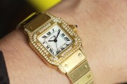 CARTIER 卡地亚山度士系列 自动机械表 18K黄金 表径24X35mm 腕周170左右 整表97克重 可以免费抛光到99新可以送礼