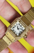CARTIER 卡地亚山度士系列 自动机械表 18K黄金 表径24X35mm 腕周170左右 整表97克重 可以免费抛光到99新可以送礼