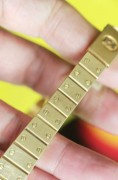 CARTIER 卡地亚山度士系列 自动机械表 18K黄金 表径24X35mm 腕周170左右 整表97克重 可以免费抛光到99新可以送礼