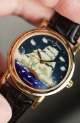 全套附件 雅典战船 掐丝珐琅 型号: 136-11/LTG  18K玫瑰金 40mm表径 全球30枚限量第19枚 原始品98新 表带原厂原装还挺新 原价40多万 现在好价出