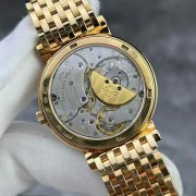 百达翡丽古典表系列5120/1J-001，18K黄金材质，表径35mm，巴黎钉饰表圈，银白色表盘，简洁大两针，透底自动机械，珍珠陀，公价318600，现货好价分享💰