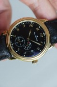 ¥36500 宝珀1106-1430-55手动机械腕表表径36mm Cal.FP1106机芯日期显示，动储显示，小秒盘1K金阿拉伯数字立体时标及剑形指针超薄款，单发条盒，动储却达100小时FP1106机芯源于经典名芯FP1150罕见稀有款，36mm完美正装中古表尺寸可遇不可求。。。参考公价12.5万