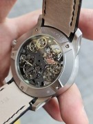 宝珀开创系列92322-34B39-55B腕表，双陀飞轮，全球限量50枚，PT950铂金材质，表径47mm，镂空表盘，顶级工艺卡罗素加陀飞轮双擒纵，透底手动机械，折叠扣，公价320万，现货好价