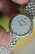 老钱风 AP 爱彼 整表18K白金 手动机械 32mm表径 钻石刻度 全长188mm 扣起来178-185mm可调 整表重83克 原价25万左右 现在好价出
