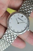 老钱风 AP 爱彼 整表18K白金 手动机械 32mm表径 钻石刻度 全长188mm 扣起来178-185mm可调 整表重83克 原价25万左右 现在好价出