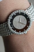 PIAGET 伯爵 整表18K白金表圈表盘全原镶钻 石 自动机械表 麦穗纹编织表带 34mm表径  腕周扣起来18cm  重量100多克 原价60万左右 现在好价出