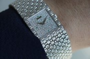 PIAGET伯爵 18k白金 表径宽23mm 手动机械  整表103.9克  原钻  周腕190mm 原价50万左右 现在好价出