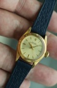 原始品 劳力士 Rolex 6619，18k黄金，自动机械女表，表径26mm左右，金色盘，金色刻度金色指针，全自动1130机芯，走时准确功能好，表头机芯全原装，表带和扣后换非原装，非常少见的款，喜欢的来。