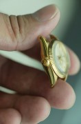 原始品 劳力士 Rolex 6619，18k黄金，自动机械女表，表径26mm左右，金色盘，金色刻度金色指针，全自动1130机芯，走时准确功能好，表头机芯全原装，表带和扣后换非原装，非常少见的款，喜欢的来。