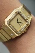 SANTOS DE CARTIER 卡地亚山度士2960，自动机械 29X41mm表径 整表18K黄金 原镶钻 无字天书面 盘面自然氧化 腕周190mm 整表139克 全贵金属原钻的山度士存量很少 可遇不可求