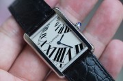 卡地亚 钢琴面 Cartier solo ref. 3169  27x35mm的大号尺寸 石英机芯