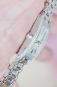 Cartier Tank Américaine 卡地亚美国坦克系列 整表18K白金原镶钻  型号: WB7026L1