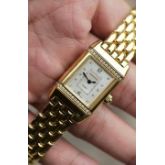 积家翻转系列女表QA265118，表径33×20.5mm，石英机芯，18K黄金表壳表链，类似款官价36万，腕周165mm，可拆卸表节调节长度，整表104克，现货好价